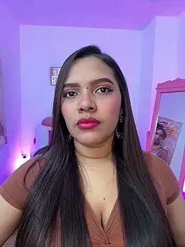 krishaa  online show from February 7, 3:31 pm