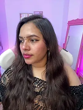 krishaa  online show from March 18, 8:32 pm