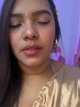 krishaa  online show from February 4, 12:33 pm