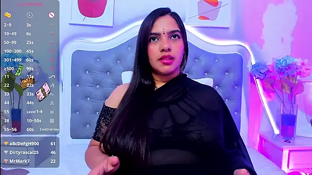 Snapshot of krishaa_ chatting on February 17, 3:33 pm krishaa online show from February 17, 3:33 pm