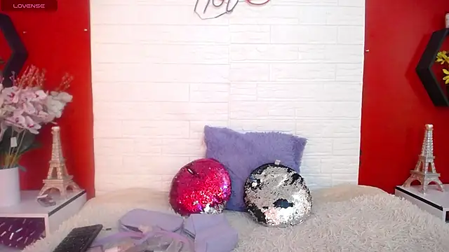  poison sweet online show from October 21, 6:40 pm