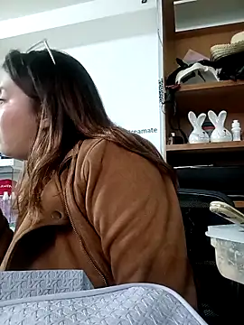  poison sweet online show from November 4, 9:07 pm