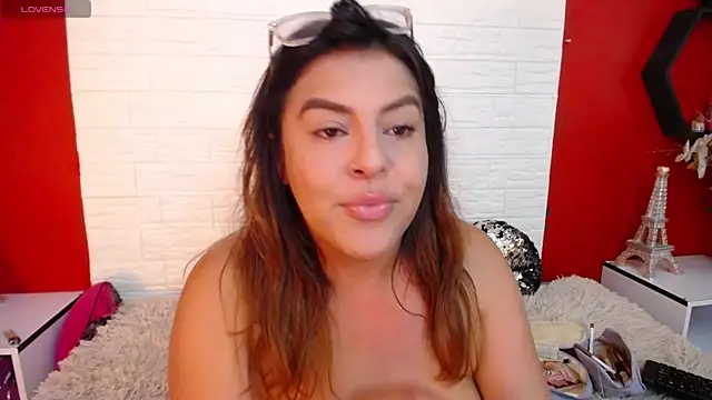  poison sweet online show from November 29, 6:52 pm