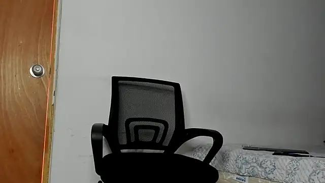 andrew rose  online show from May 3, 4:21 pm