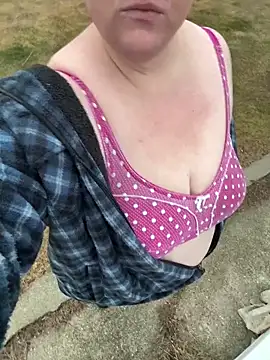 Suzys Secrets online show from March 5, 11:10 pm