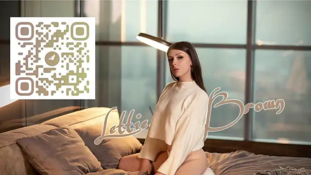 Snapshot of Lala_Land_ chatting on September 13, 12:49 pm Lala Land  online show from September 13, 12:49 pm