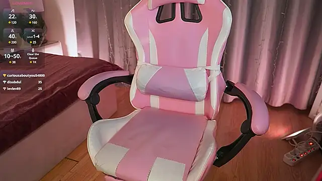 Snapshot of Lala_Land_ chatting on February 3, 7:21 pm Lala Land  online show from February 3, 7:21 pm