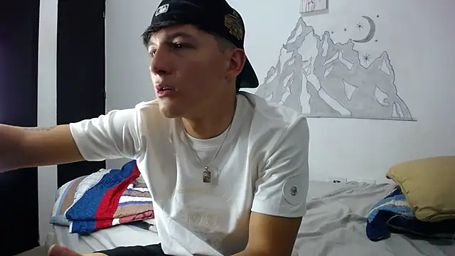 Snapshot of Pharaon_71 chatting on March 3, 3:02 am Pharaon 71 online show from March 3, 3:02 am