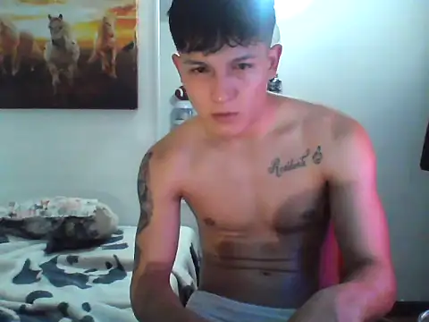 Snapshot of Pharaon_71 chatting on February 15, 5:51 am Pharaon 71 online show from February 15, 5:51 am