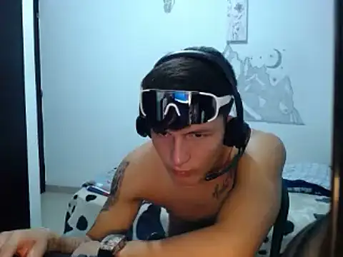 Snapshot of Pharaon_71 chatting on February 11, 1:49 am Pharaon 71 online show from February 11, 1:49 am