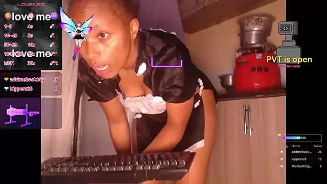 Missthigh online show from September 27, 7:09 pm