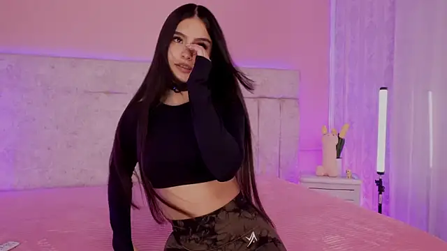 VeronicaMartiin online show from March 24, 4:07 pm