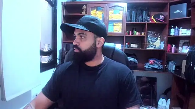 Snapshot of Drako_Argentii chatting on February 26, 1:11 pm Drako Argentii online show from February 26, 1:11 pm