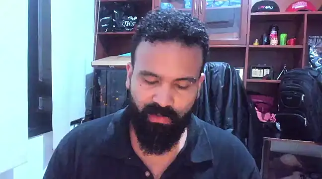 Snapshot of Drako_Argentii chatting on January 29, 6:43 am Drako Argentii online show from January 29, 6:43 am