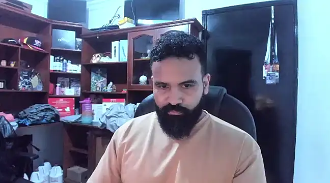 Snapshot of Drako_Argentii chatting on March 16, 3:04 am Drako Argentii online show from March 16, 3:04 am