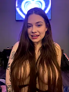 Vikki toriya online show from November 10, 2:27 am