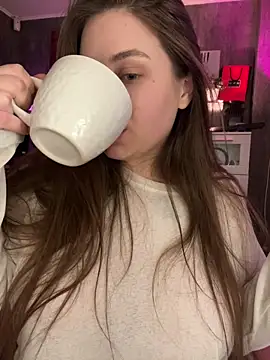 Vikki toriya online show from March 4, 2:58 pm