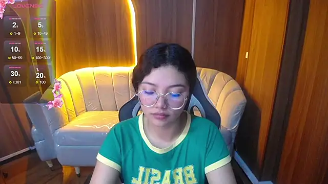 victoria castillo b online show from November 28, 3:12 pm