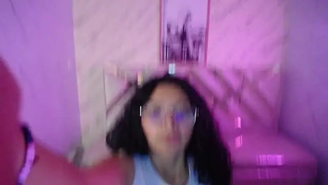 victoria castillo b online show from March 13, 6:37 am