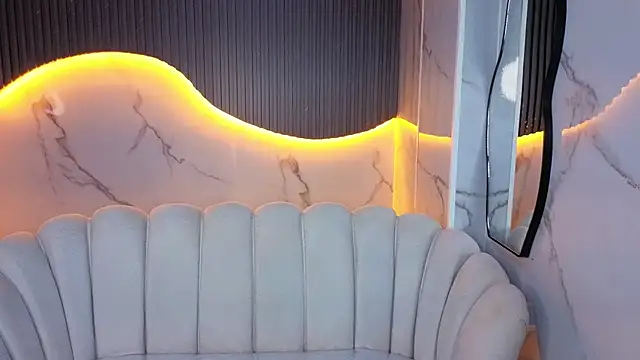 victoria castillo b online show from February 5, 7:53 pm