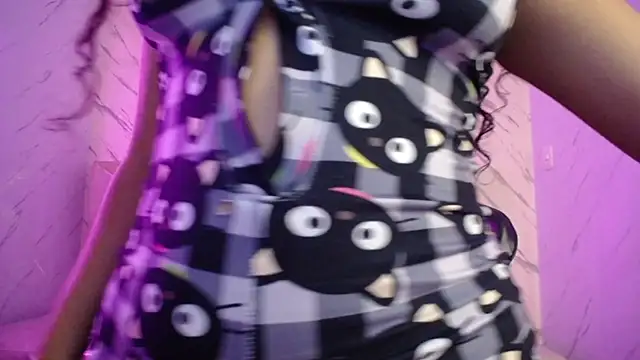 victoria castillo b online show from March 19, 8:55 am