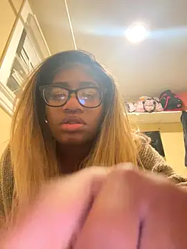 xDestineeXX online show from November 5, 9:34 am