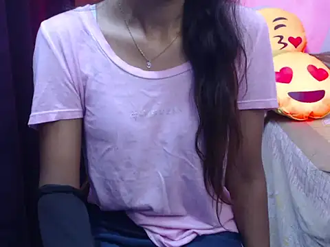 Snapshot of Angel_kiyara chatting on October 7, 7:53 am Angel kiyara online show from October 7, 7:53 am