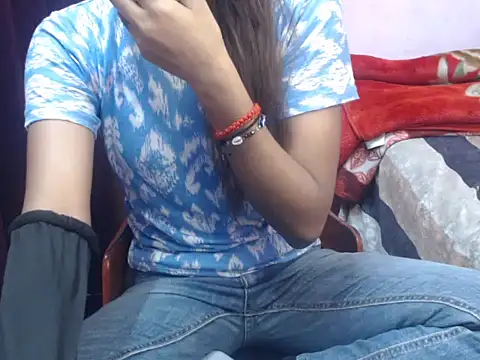 Angel kiyara online show from December 2, 6:31 pm