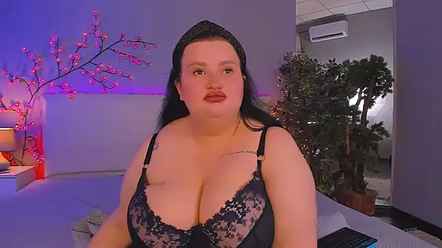 MonaSteele online show from May 12, 12:11 pm