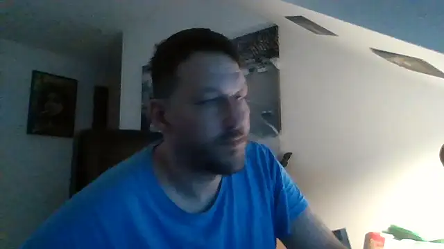 BennyLommy online show from February 12, 4:33 pm