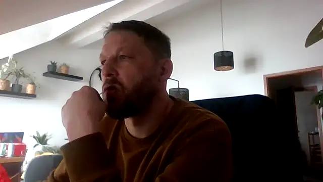 BennyLommy online show from February 20, 12:51 pm