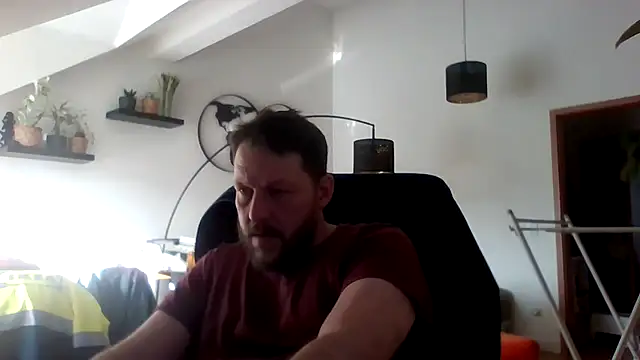 BennyLommy online show from March 11, 3:06 pm