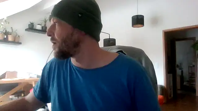 BennyLommy online show from February 10, 12:48 pm