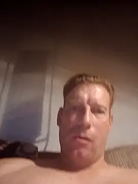 MArciQuarky online show from November 7, 6:07 am