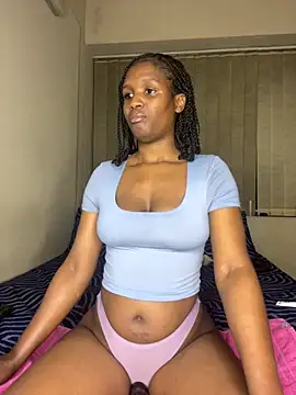 Snapshot of Kinkyy_ chatting on October 12, 8:32 pm Kinkyy online show from October 12, 8:32 pm