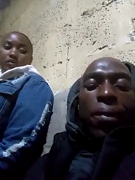 Snapshot of playboy1234xxxxx chatting on December 18, 3:49 pm playboy1234xxxxx online show from December 18, 3:49 pm