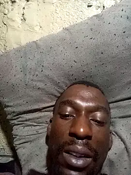 Snapshot of playboy1234xxxxx chatting on November 26, 5:29 am playboy1234xxxxx online show from November 26, 5:29 am