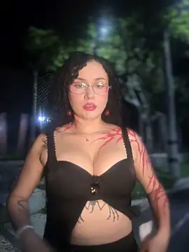 Snapshot of Electra_doll_ chatting on April 30, 2:07 am Electra doll online show from April 30, 2:07 am