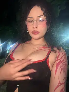 Snapshot of Electra_doll_ chatting on May 29, 12:49 am Electra doll online show from May 29, 12:49 am