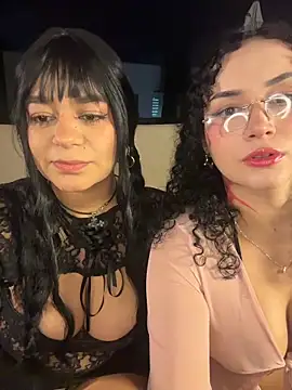 Snapshot of Electra_doll_ chatting on November 13, 1:20 am Electra doll online show from November 13, 1:20 am