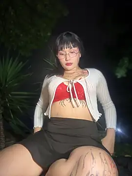 Electra doll  online show from April 23, 1:45 am