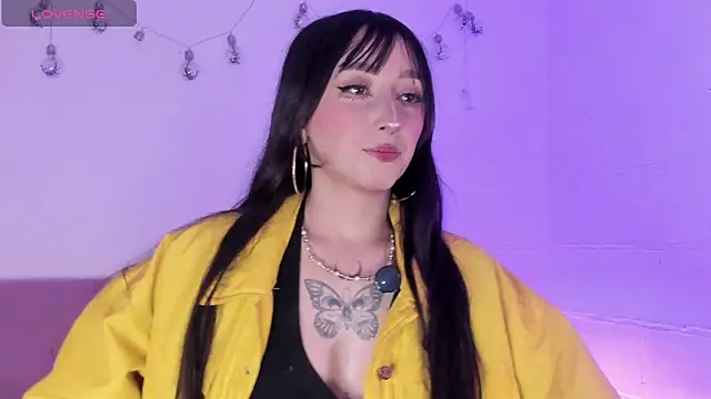 v1cky  online show from February 26, 9:15 pm