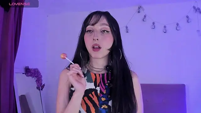 v1cky  online show from February 9, 11:03 pm