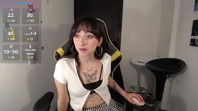 v1cky  online show from October 12, 11:17 pm