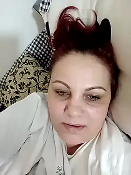 Snapshot of Adelamilfsex chatting on February 2, 7:57 pm Adelamilfsex online show from February 2, 7:57 pm