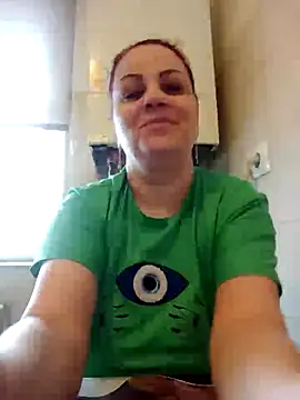 Adelamilfsex online show from February 7, 1:30 pm