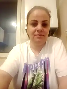 Adelamilfsex online show from March 15, 4:58 pm