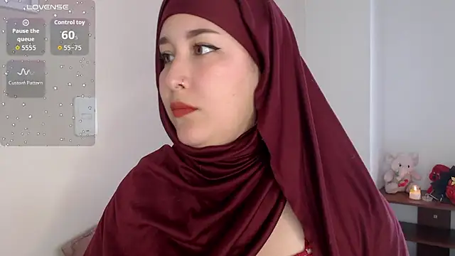 Snapshot of Dalila_bashar chatting on September 8, 7:13 pm Dalila bashar online show from September 8, 7:13 pm