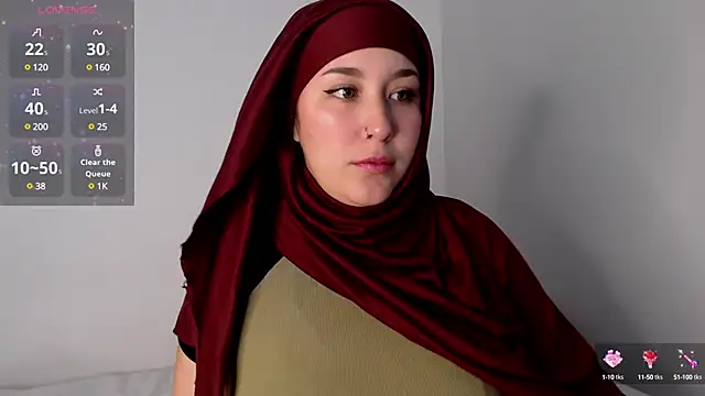 Snapshot of Dalila_bashar chatting on March 18, 10:15 pm Dalila bashar online show from March 18, 10:15 pm