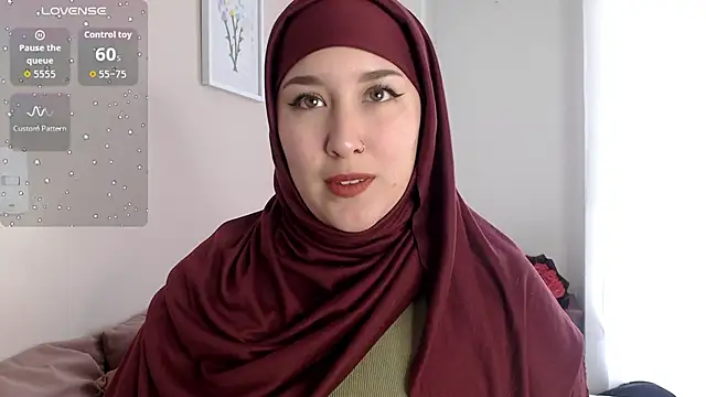 Snapshot of Dalila_bashar chatting on October 3, 2:18 pm Dalila bashar online show from October 3, 2:18 pm